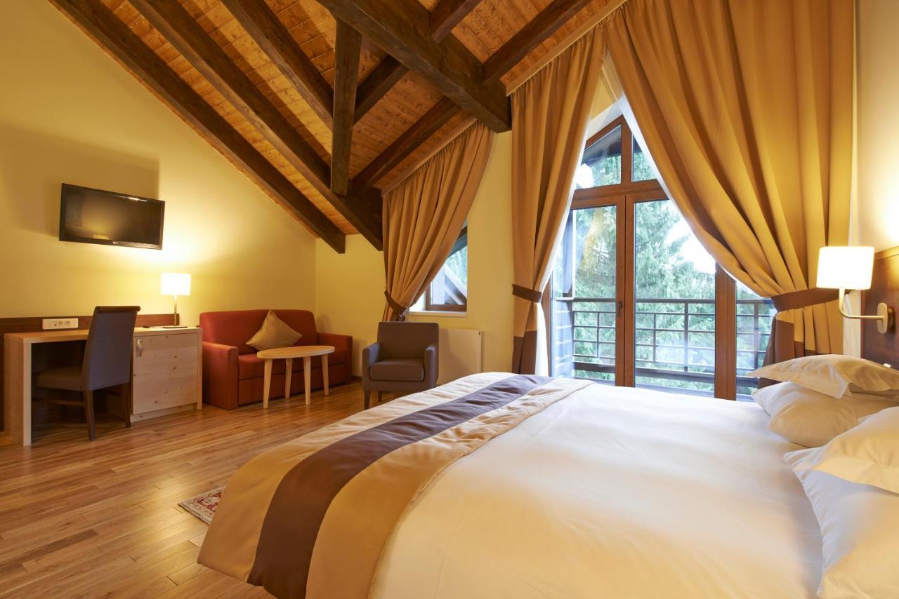 Ana Hotels Bradul Poiana Brasov Exteriör bild