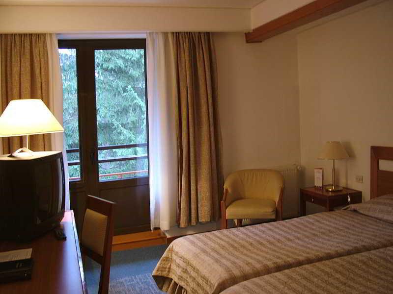 Ana Hotels Bradul Poiana Brasov Exteriör bild